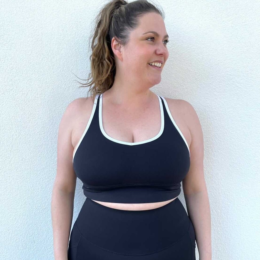 3/4 Shaper Move Leggings + Pockets - Black | Mum Tum Hiding FINAL SALE - content 3
